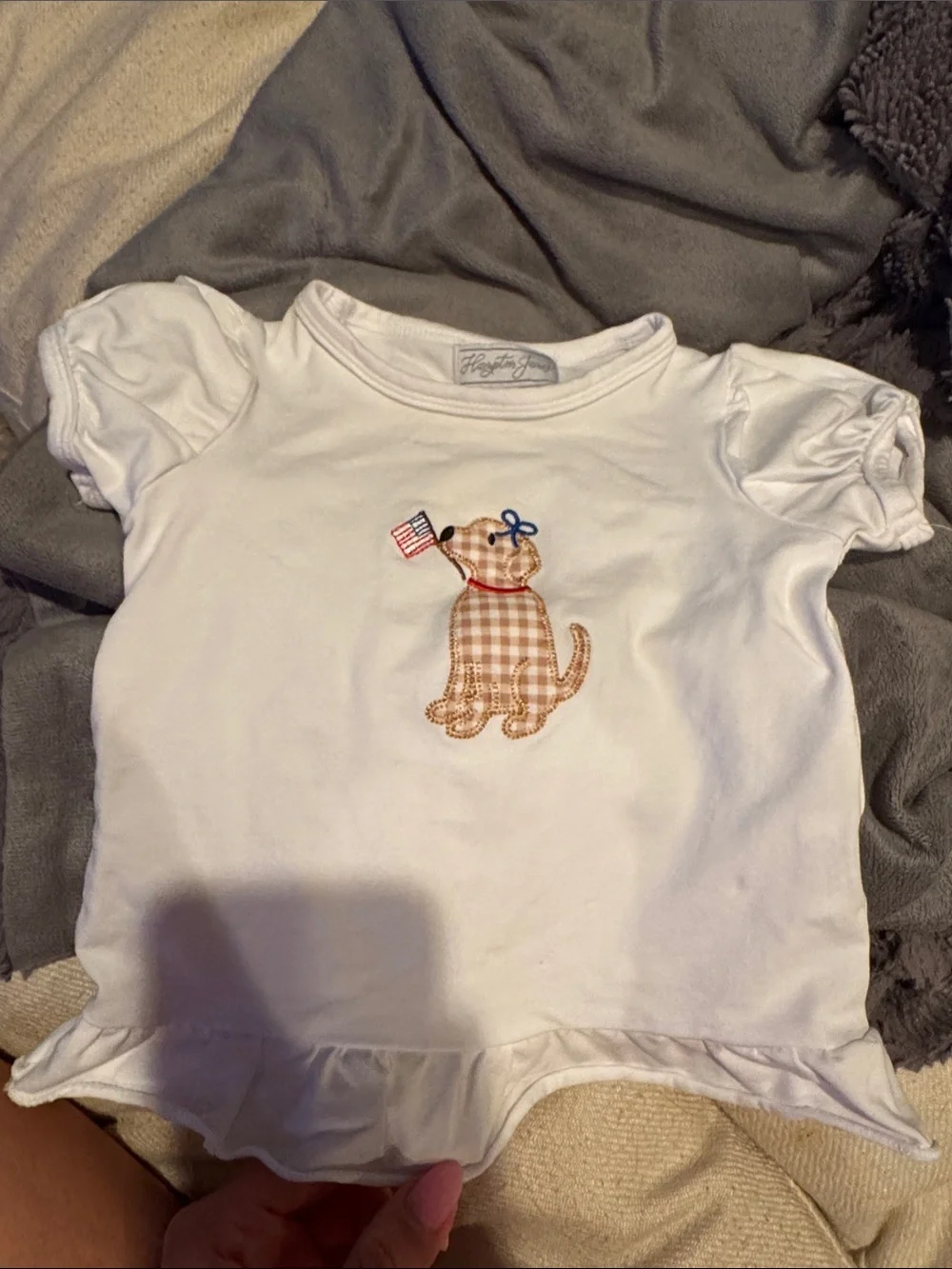 White Puff Sleeve Girls' Tee with Gingham Dog Appliqué
